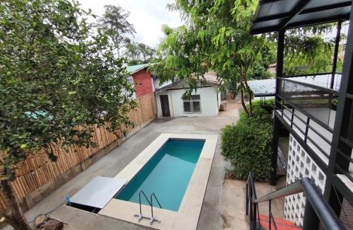 Thai Chana Suek Villa | Banhom Pool villa บ้านหอมพูลวิลล่า