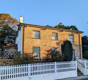 Minster on Sea House | Banks Rooms - Minster, Isle of Sheppey