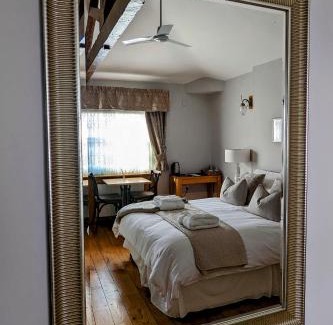 Minster on Sea House | Banks Rooms - Minster, Isle of Sheppey