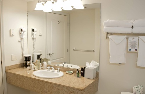 Bar Harbor Hotel | Bar Harbor Grand Hotel