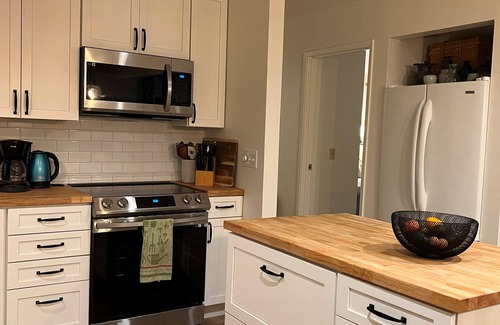 Squaw Valley Cottage | Barberry Cottage - Near Kings Canyon National Park