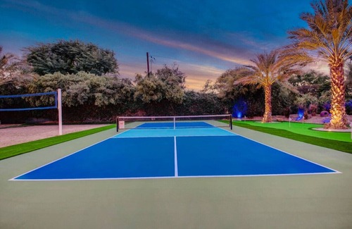 Bermuda Dunes House | BAREFOOT VOLLEYBALL BUNGALOW-1ACRE