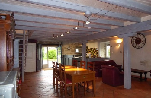 Hautefage House | Barn built in 1814 located between the Maronne and the Dordogne valley