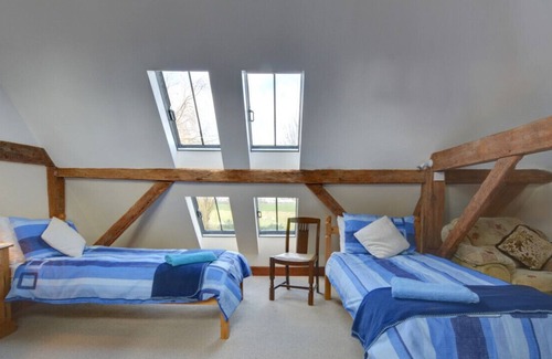 St Mary's Bay House | Barn End - Two Bedroom House, Sleeps 4