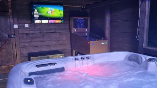 Colne Apartment | Barn near Colne with Hot Tub