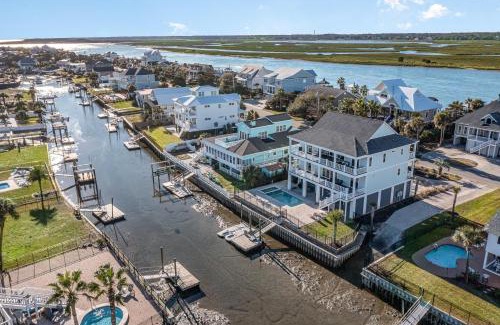 Inlet Harbour House | Barnacle Bill's