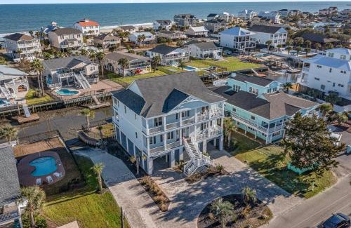 Inlet Harbour House | Barnacle Bill's