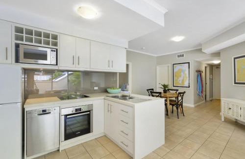 Palm Beach Apartment | Barrenjoey at Iluka Resort Apartments