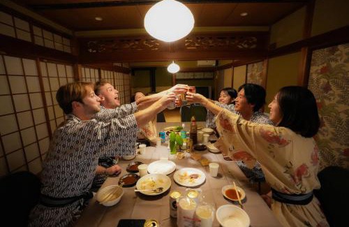 Kinosaki Onsen Hotel | Base House Kinosaki お子様無料でサウナもアクティビティも楽しめる一棟貸し宿 Private Japanese villa with free guest shuttle, sauna, local activities, and kids stay free