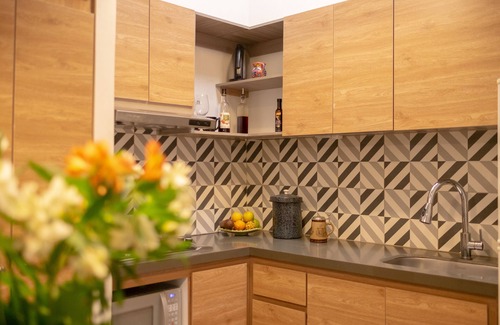 Calle 26 Apartment | Bathtub studio in central Bogota with WiFi