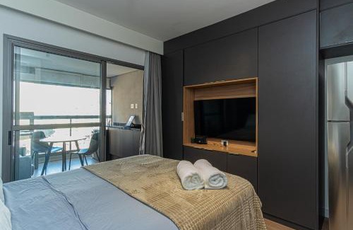 Brooklin Novo Apartment | Bauhaus Apartamento com Piscina, Próximo ao Metro Brooklin - Próximo ao Teatro Alfa e Transamérica Expo Center