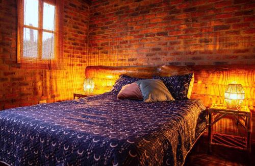 San Francisco House | BAUMHAUS Cabañas rusticas con jacuzzi privado