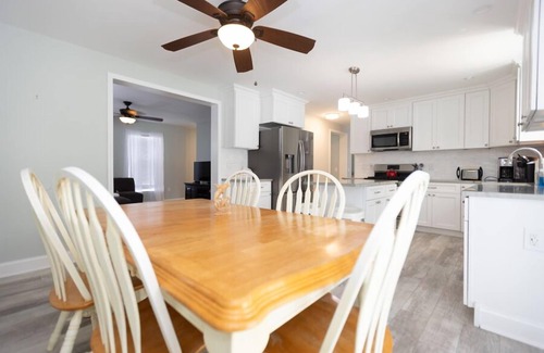 Town Bank House | Bay Block with in-ground heated Salt Water Pool open through October 31, 2026