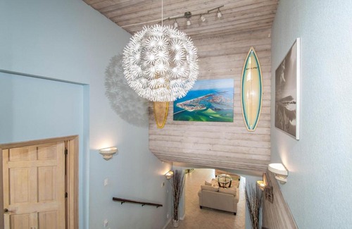 Clearwater Beach House | Bay Breeze House Waterfront home with pool