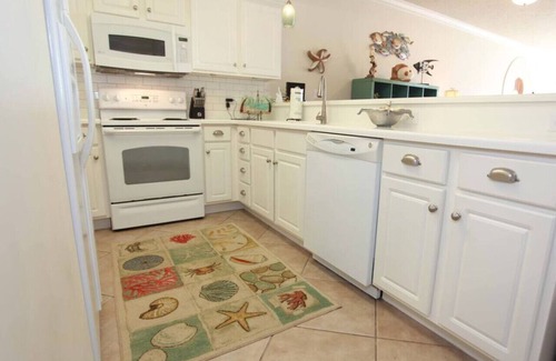 Gulf Shores Condo | Bay front - Bay John - boat slips - pier