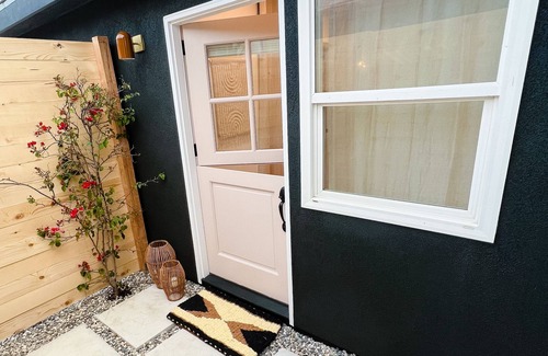 Southeast Torrance House | Bay Haven- A restful, luxurious South Bay Tiny Home