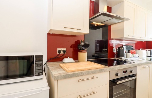 St Margaret's at Cliffe Cottage | BAY TOR, with a garden in St Margaret's At Cliffe