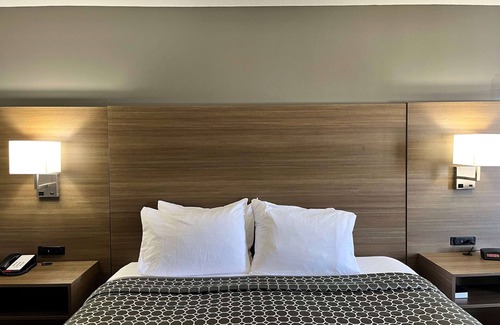 Anderson Hotel | Baymont by Wyndham Anderson