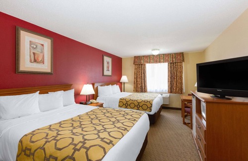 Fort Dodge Hotel | Baymont by Wyndham Fort Dodge