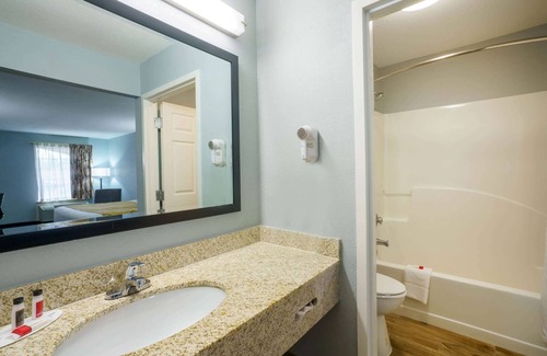 Gallatin Hotel | Baymont by Wyndham Gallatin