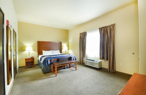 Grand Forks Hotel | Baymont by Wyndham Grand Forks