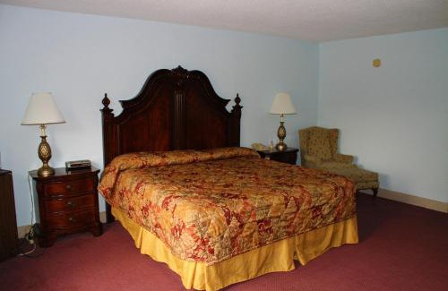 Farmington Hotel | Baymont Inn and Suites by Wyndham Farmington, MO