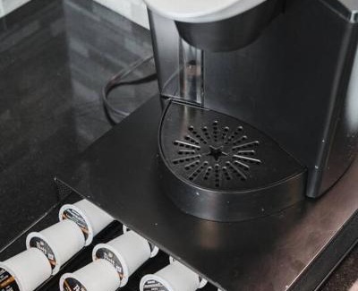 Crown Point Apartment | Bayside Villa -2BR Beachfront FREE parking