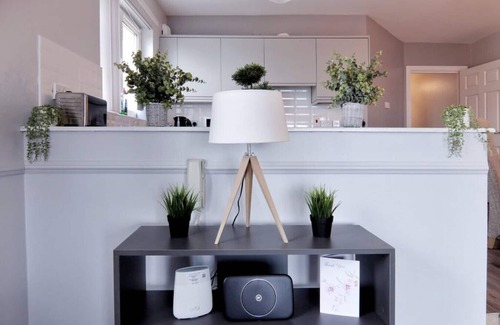 Drains Bay Condo | Bayview Apt 1 · Escape Ordinary at Bayview Apartments ~ Sea View