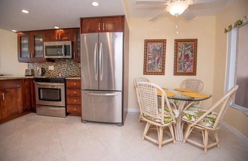 St. Pete Beach Condo | Bayview Elegance | Sunrise | Stunning Views