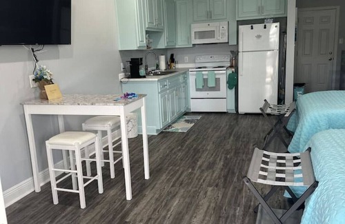 Gautier Hotel | BB's on the Bayou Unit #1