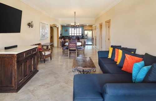 Los Cabos Condo | Beach Access + Amazing Views: Luxury on Medano Beach at Villa La Estancia 3508