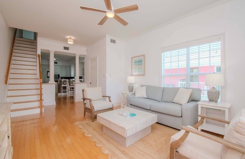 Bradenton Beach House | Beach Access, heated pool, and new spa. Pickleball and playground along the bay!