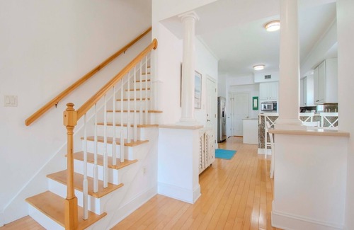 Bradenton Beach House | Beach Access, heated pool, and new spa. Pickleball and playground along the bay!