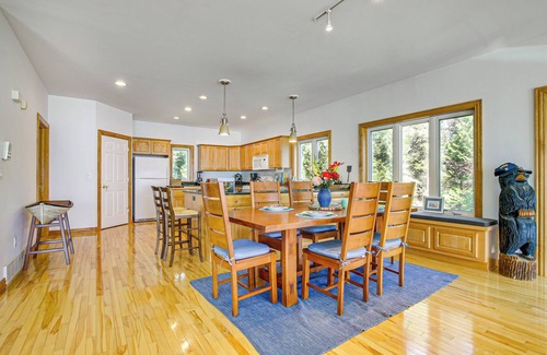 Sturgeon Bay House | Beach Access on Lake Michigan: Sturgeon Bay Home