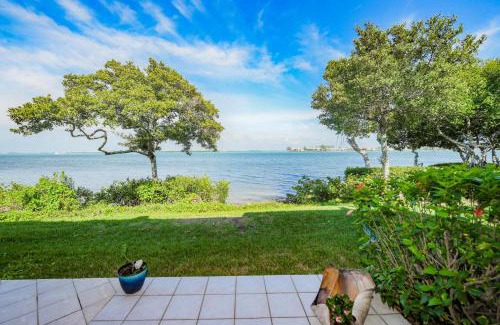 Bradenton Beach House | Beach and Bay Getaway