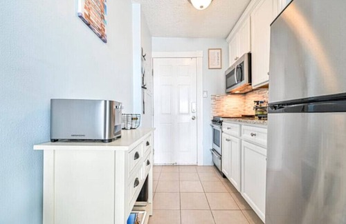 St. Leonard's Tract Apartment | Beach and Boardwalk Getawayn