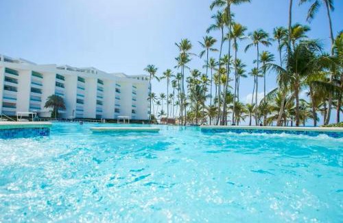 Villas Del Mar Apartment | Beach Apartment - Marbella, Juan Dolio! Getaway Offer!