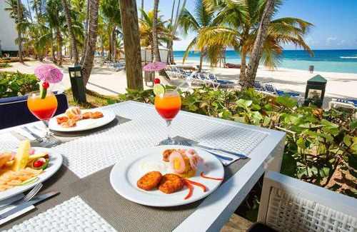 Villas Del Mar Apartment | Beach Apartment - Marbella, Juan Dolio! Getaway Offer!