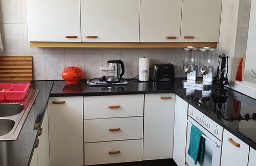 Sea Park Apartment | Beach Apartment With Breathtaking Ocean Views - 3min Walk to the Beach. - Relax