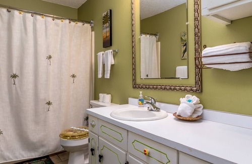 Dauphin Island Apartment | Beach Boho - Pet Friendly! Prime Location Close To The Bird Sanctuary, Bike Path, Billy Goat Hole Boat Launch As Well As The Mobile Bay Ferry! 2 Bedroom Apts by Redawning