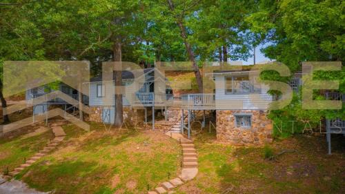 Lake Ozark House | Beach Cabin #1