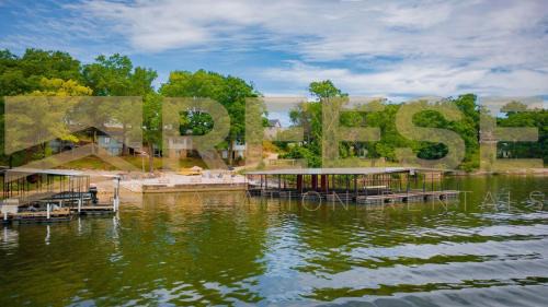 Lake Ozark House | Beach Cabin #1