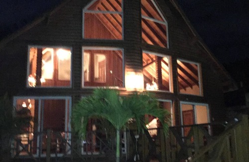 Omoa Cabin | Beach cabin located in gated community in Omoa, Cortes