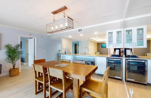 Indian Shores Apartment | Beach Cottage 1208