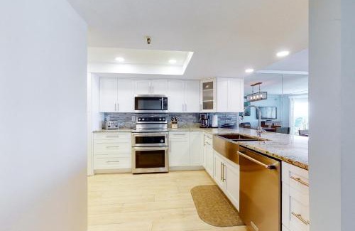 Indian Shores Apartment | Beach Cottage 1208