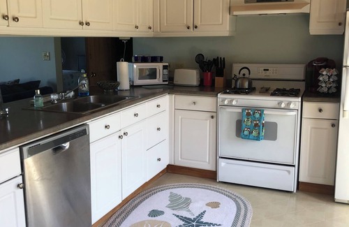 Eastport Cottage | Beach Cottage In DownEast Maine