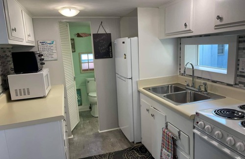 Surfside Beach Resort | Beach cottage in Ocean Lakes