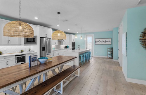 Bradenton Beach House | Beach Daze - 7 bedrooms short walk to beach with private heated pool & spa