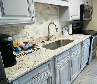 Myrtle Beach Hotel | Beach Daze Oceanfront Great Location