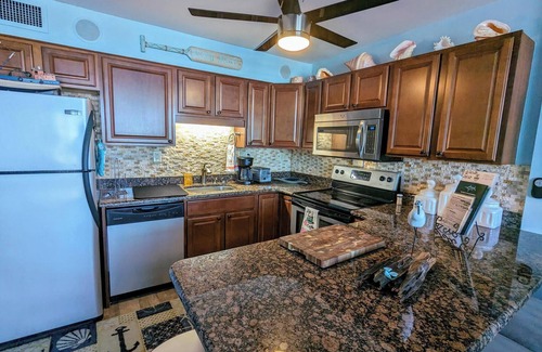 Garden City Condo | Beach Dreams n2nd floor BEST VIEW Watch the waves roll in from the living room.